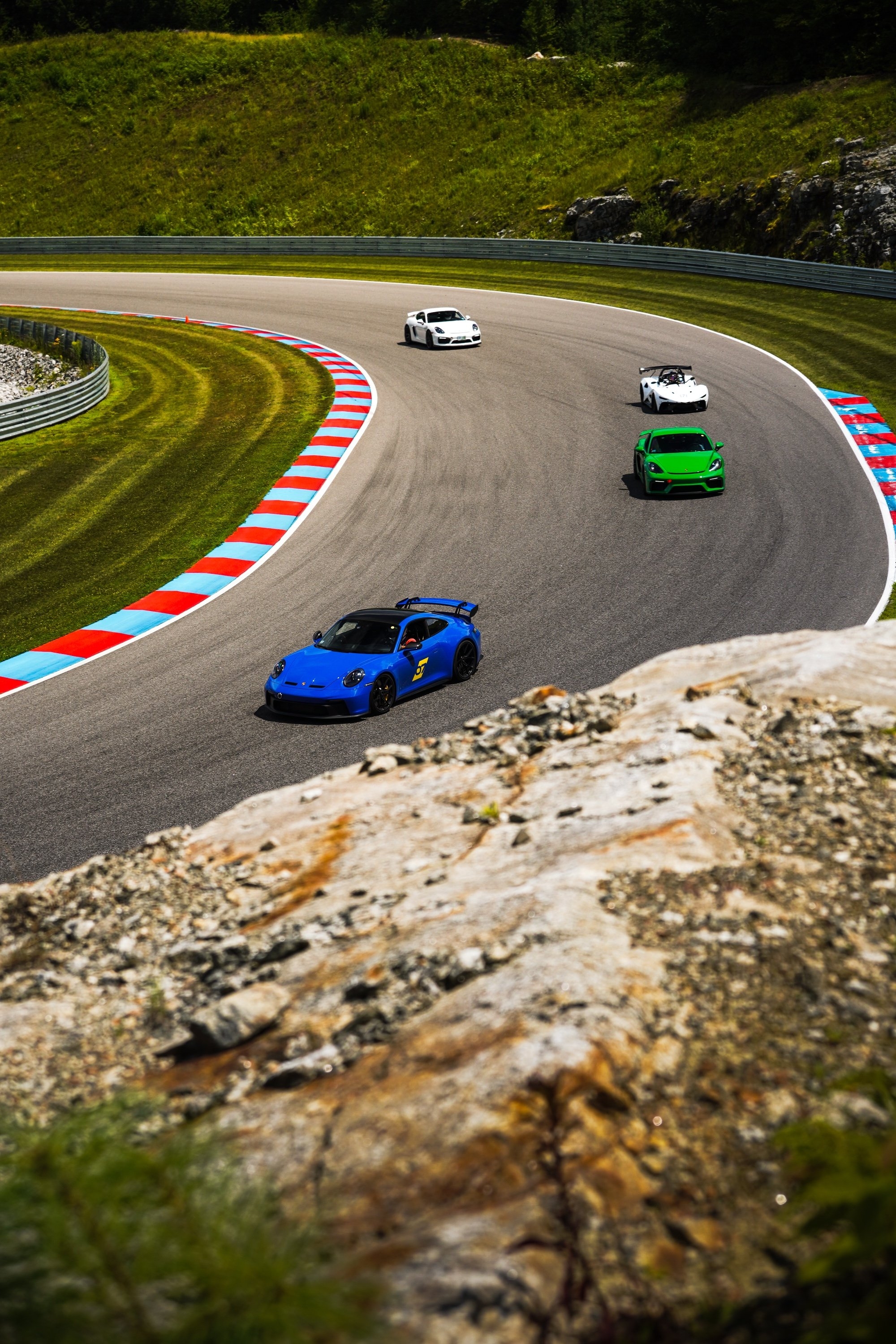 carousel-hero-element image-2